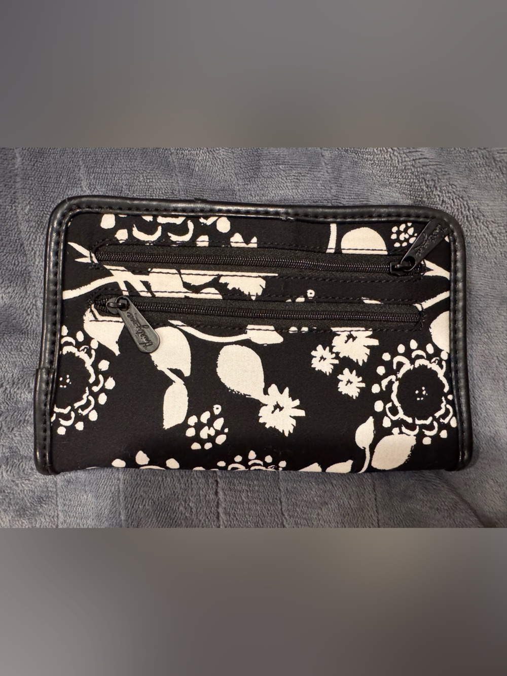 Vera Bradley black-and-white wallet